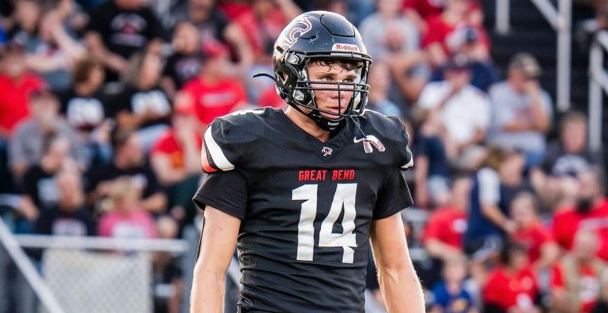 据对手的特 据对手的特